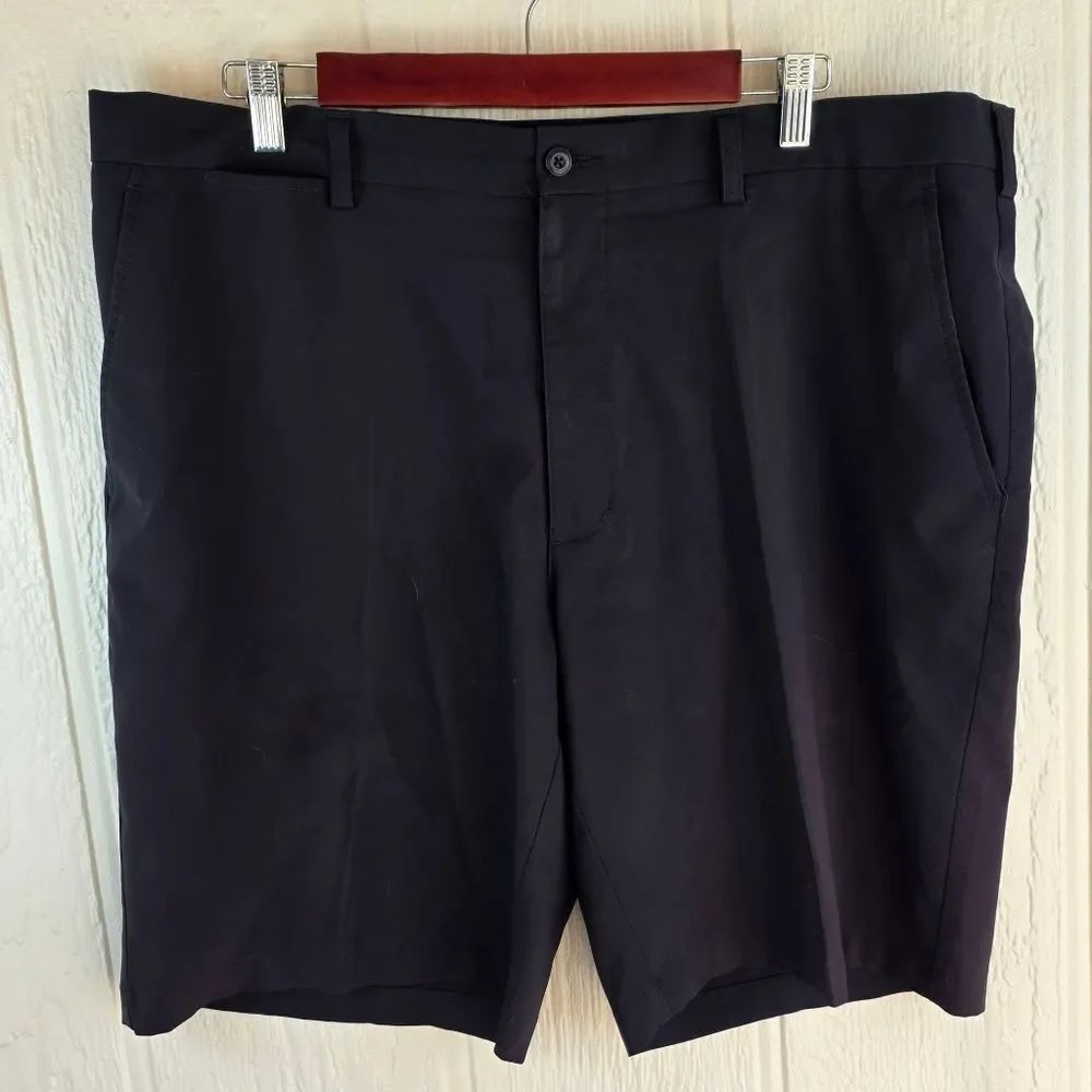 PGA Tour Black Flat-Front Performance Shorts, Size 36